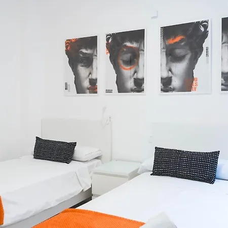 Ap. Reserva De 3 * Marbella