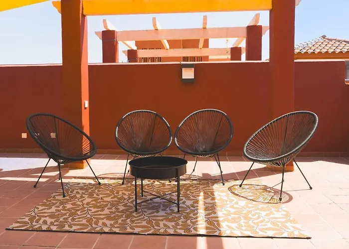 Ap. Reserva De 3 * Marbella