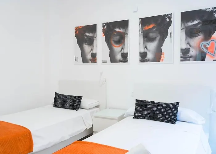 Ap. Reserva De 3 * Marbella