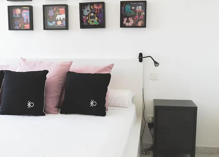 Ap. Reserva De 3 * Marbella